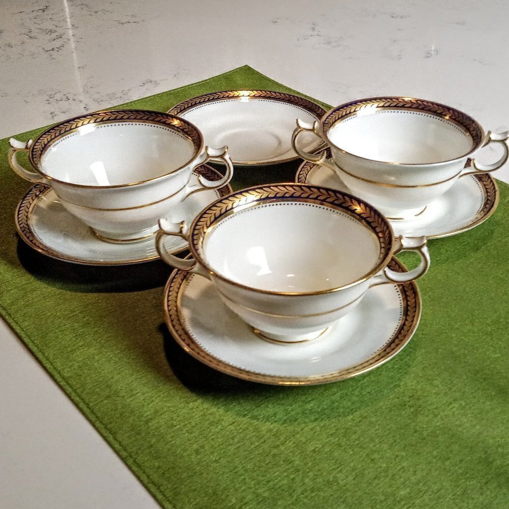 George Jones Fine China Bouillon Bowls & Saucers